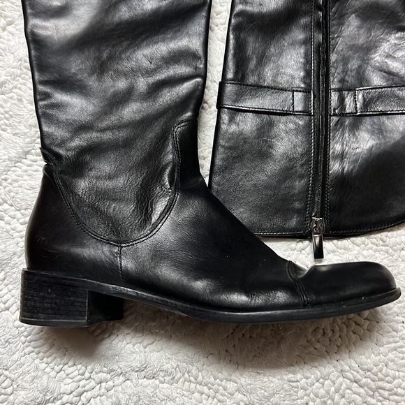 ITALIAN Black Leather Zip-Up Knee High Heel Boot size 8-8.5 - Picture 3 of 10